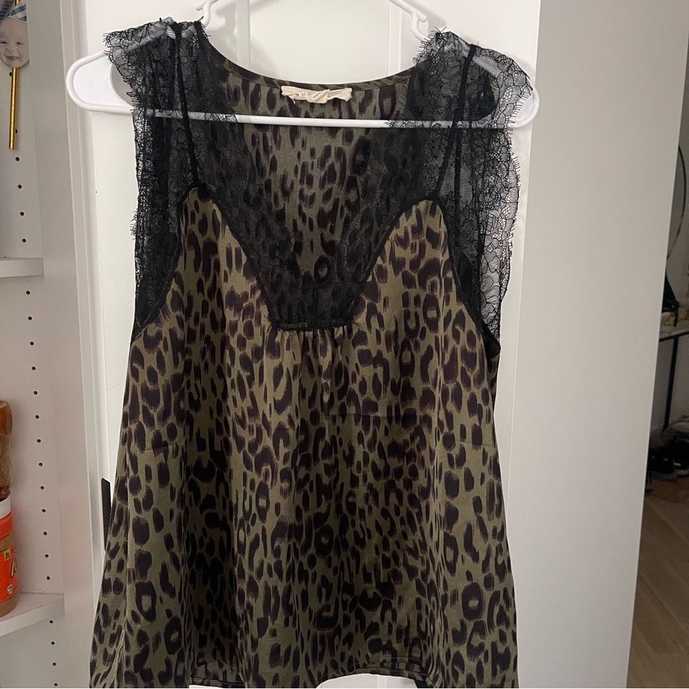 VICI LOVESTITCH CHEETAH LACE BLOUSE TOP